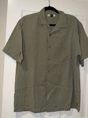 Tommy Bahama Olive Green Short-Sleeve Button-Up Shirt